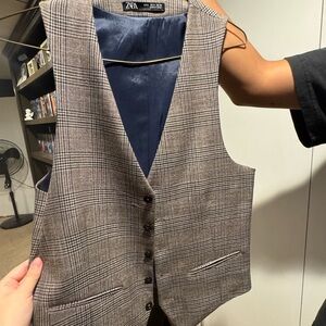 Zara Men's Brown Checkered Vest